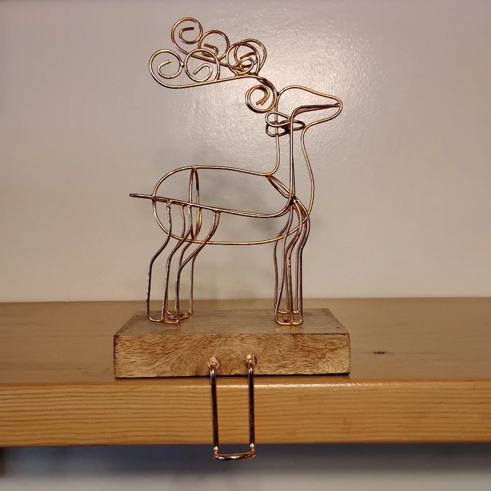 Crate & Barrel Copper Tone Wire Deer on Wood Christmas‎ Mantle Stocking Hanger
